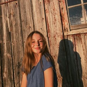 Meet your Posher, Lucy